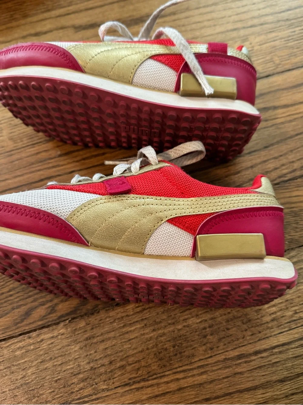 Puma Kids Red & Gold Low-Top Sneakers